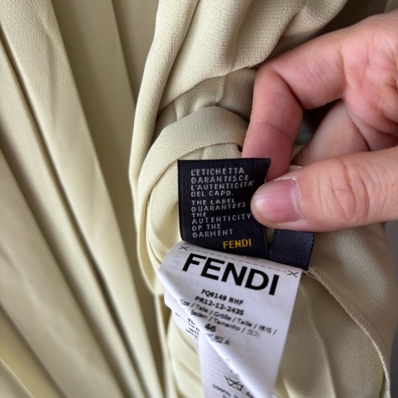 Fendi Pleated Skirt in Light Green Sz 46/US10‎ new - Picture 7 of 9